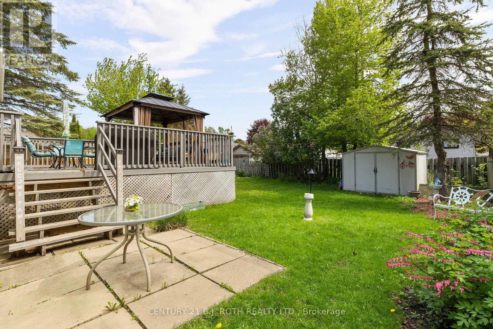 10 Andrea Crescent Property Photo 24