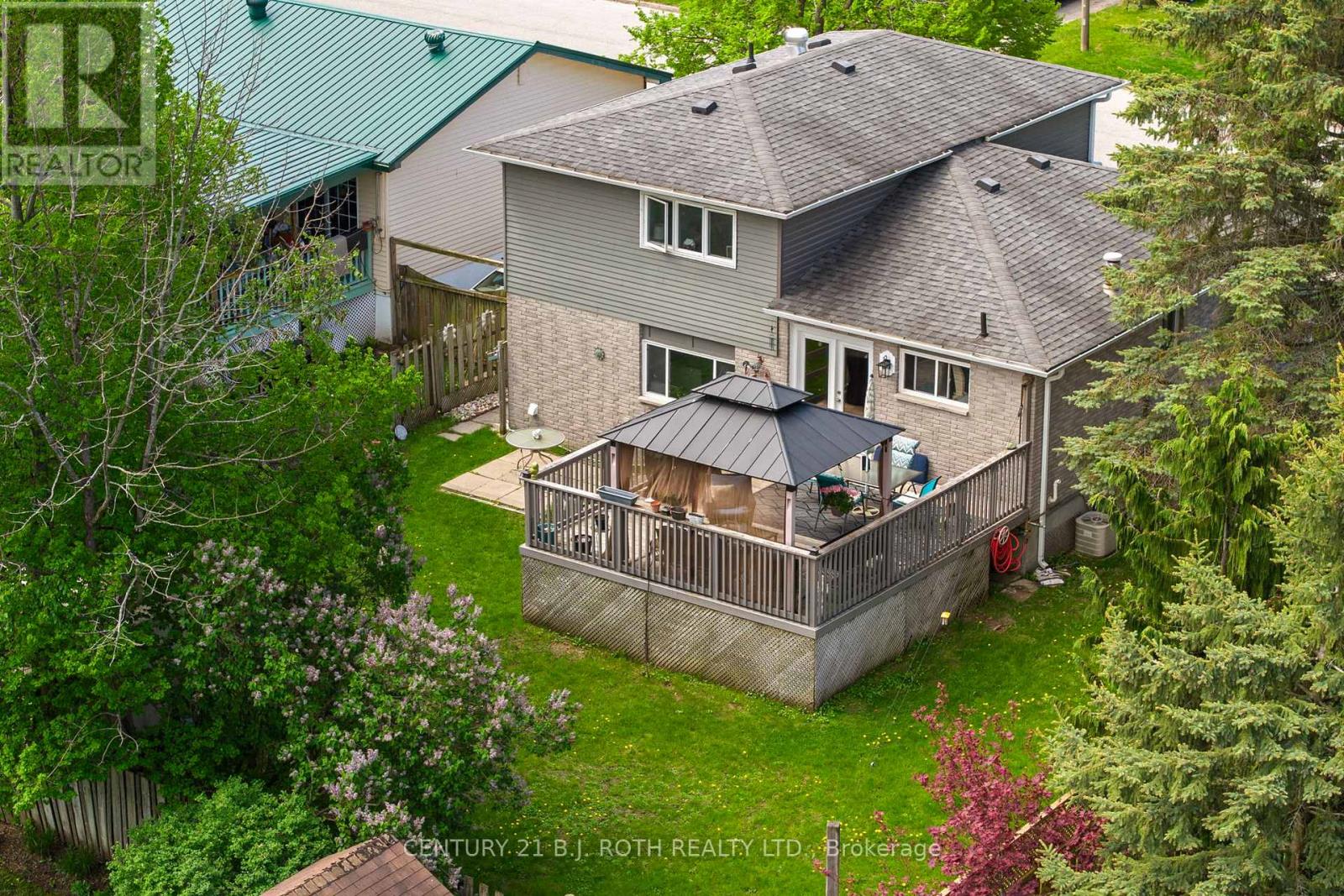 10 Andrea Crescent Property Photo 30