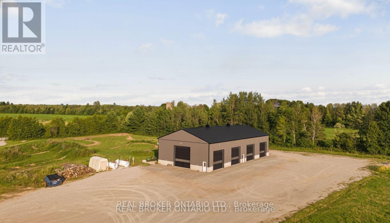 3750 10 Line N Property Photo 6