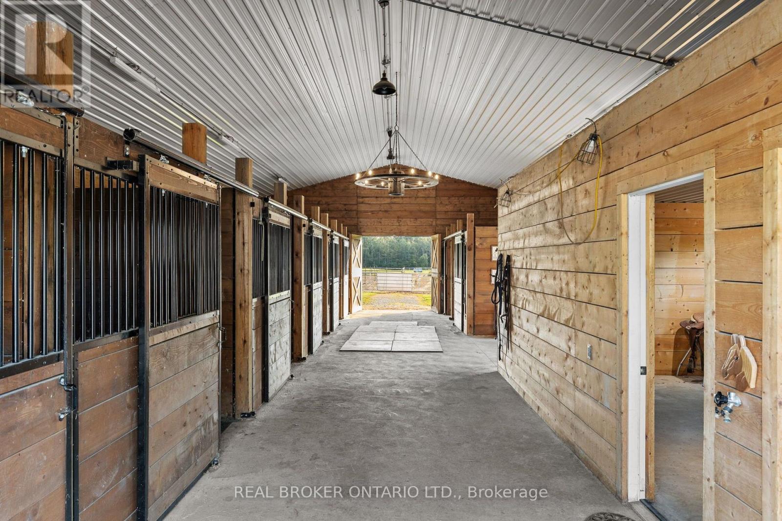 3750 10 Line N Property Photo 12