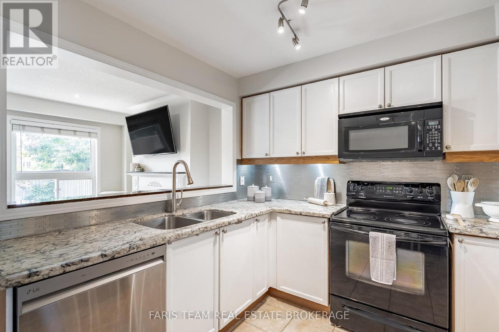 57 Winchester Terrace Property Photo 8