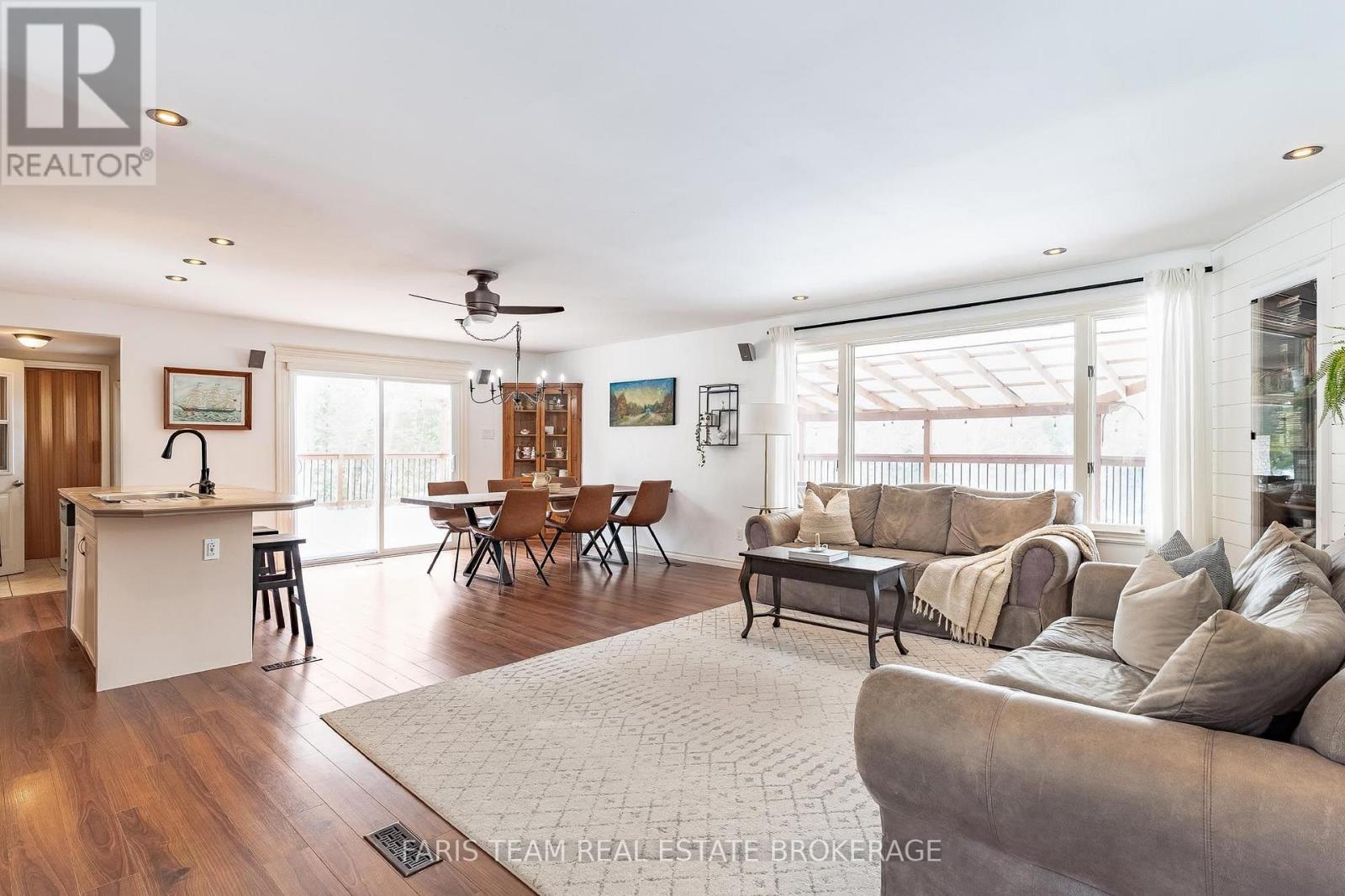 1520 Rosemount Road Property Photo 11