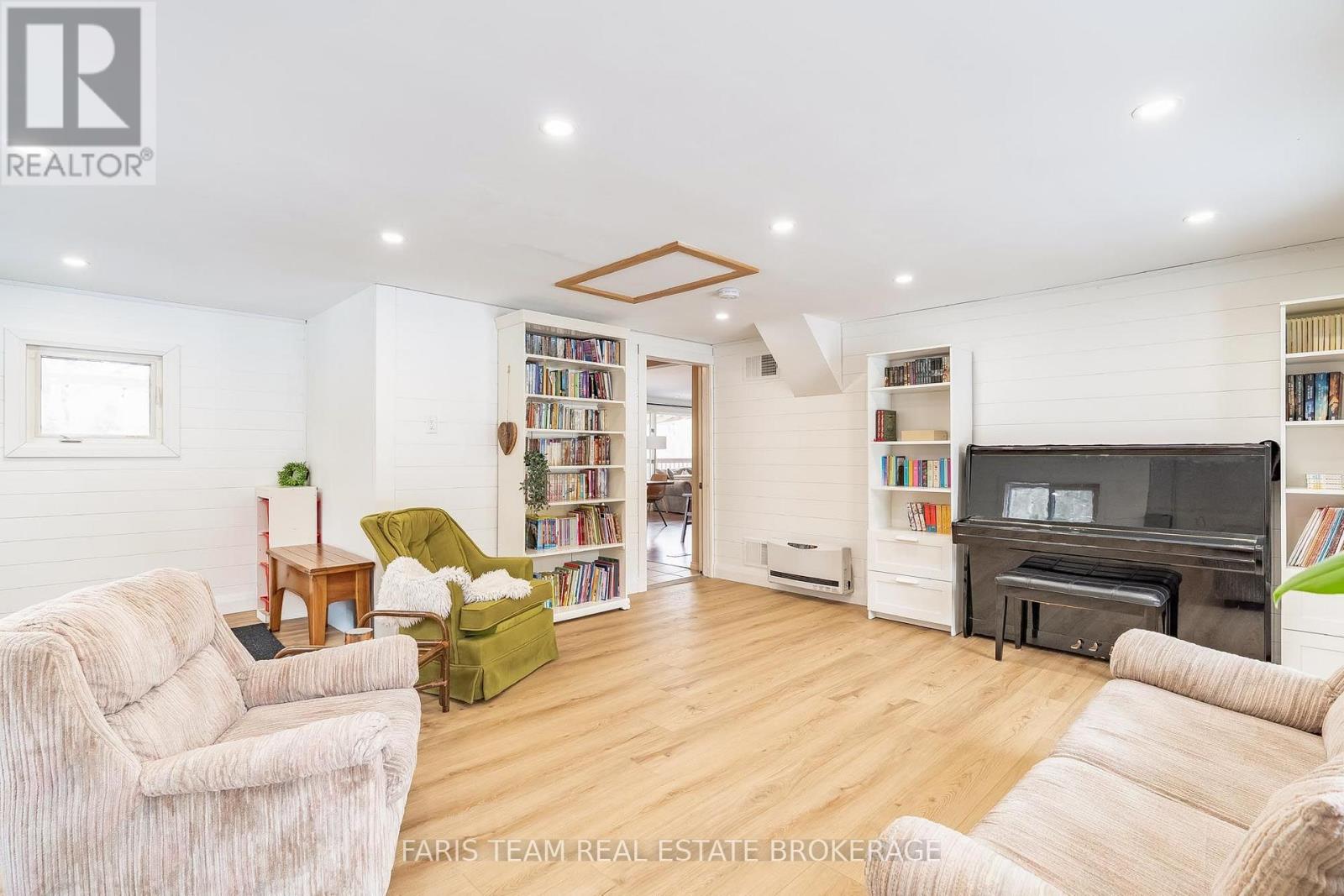 1520 Rosemount Road Property Photo 13