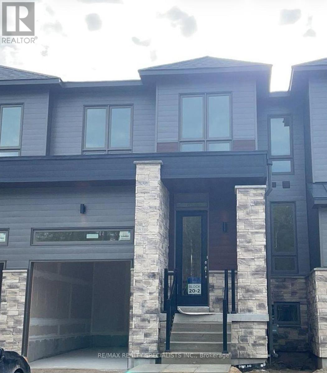 3 EBERHARDT DRIVE Property Photo 1