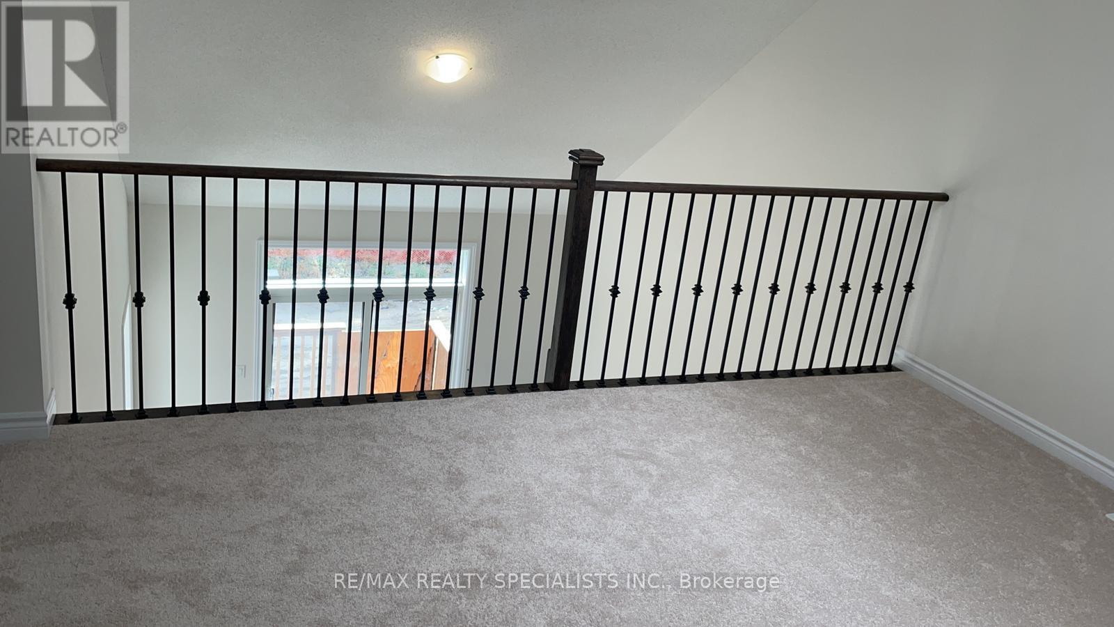3 Eberhardt Drive Property Photo 6