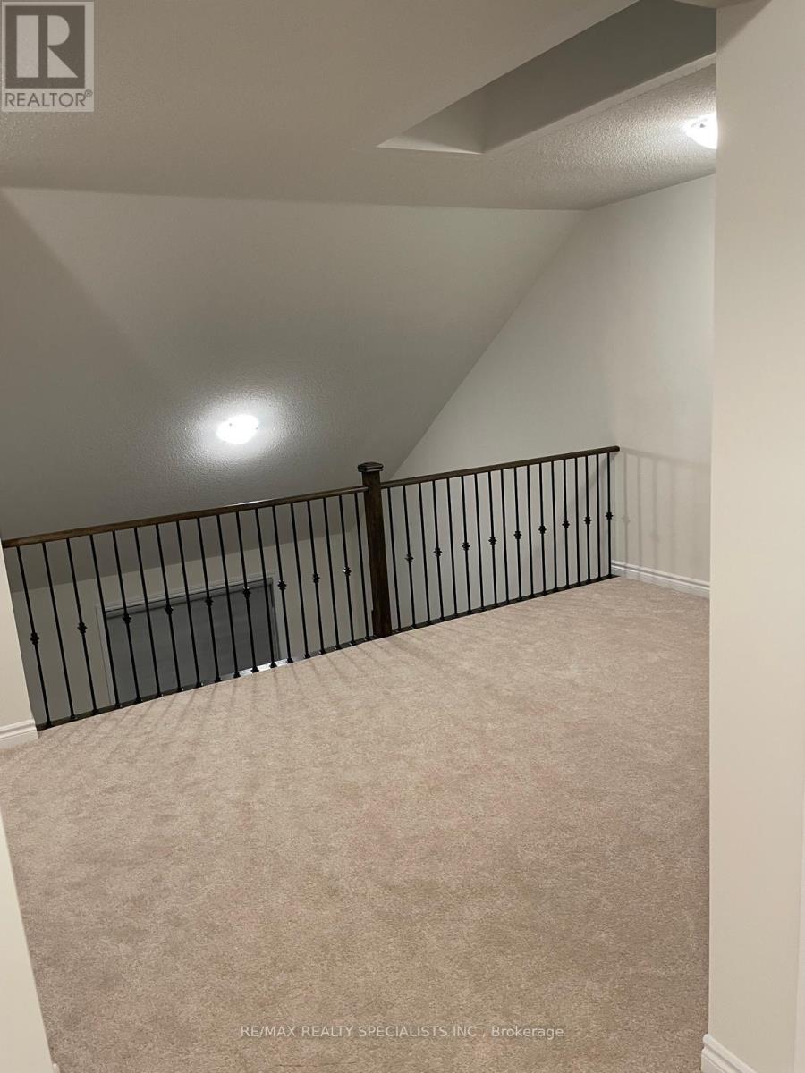 3 Eberhardt Drive Property Photo 7