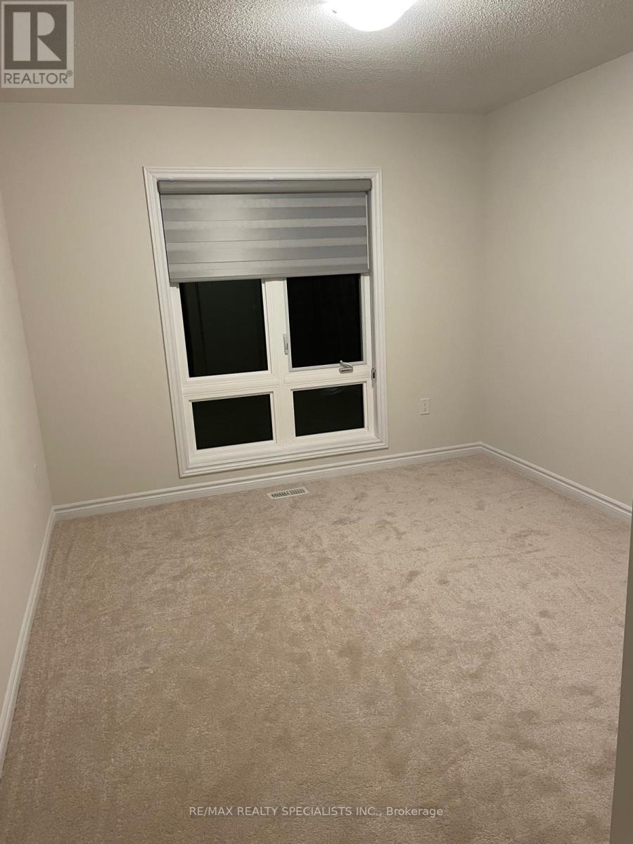 3 Eberhardt Drive Property Photo 11