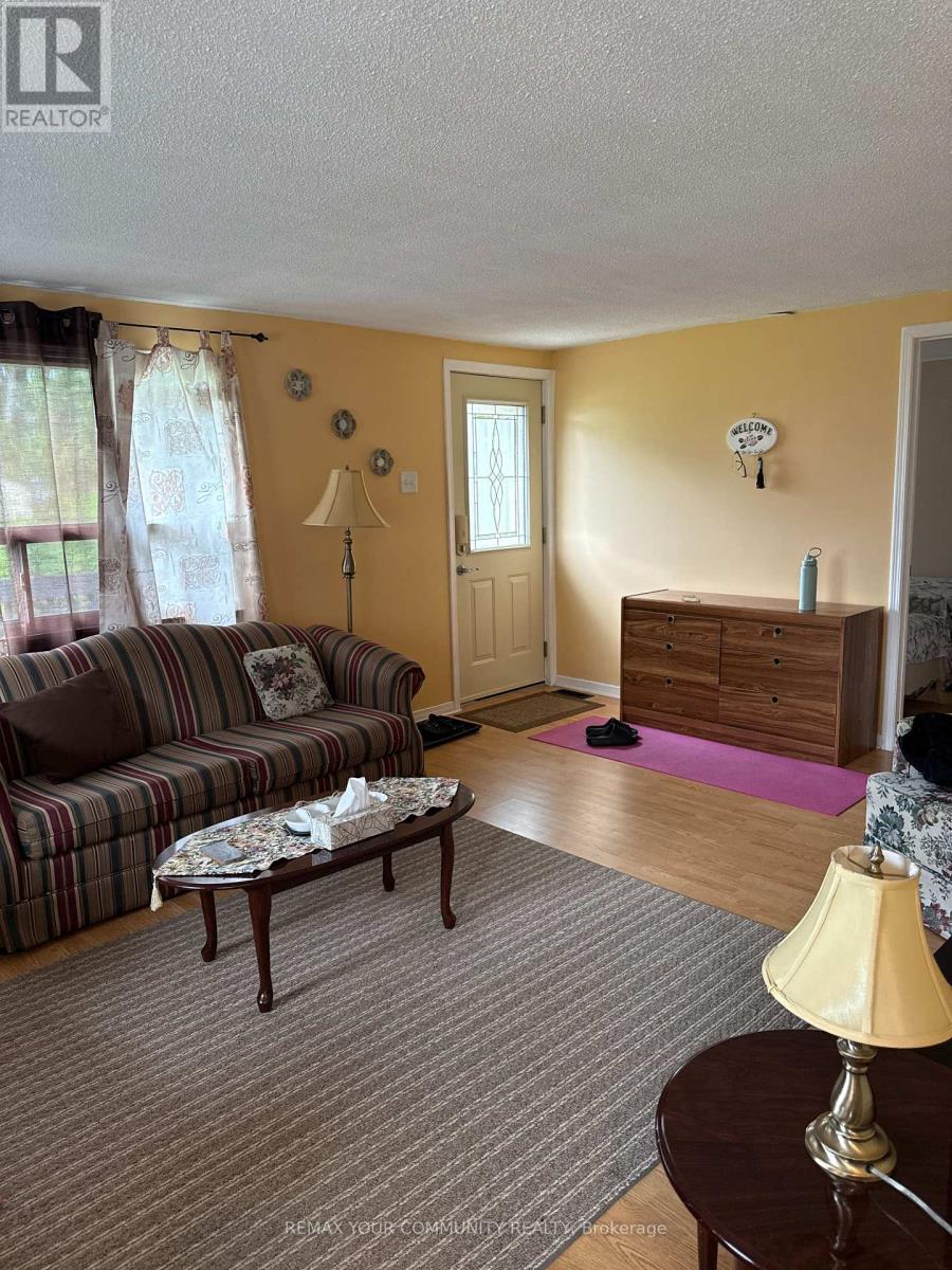 2763 Maple Trail Property Photo 6