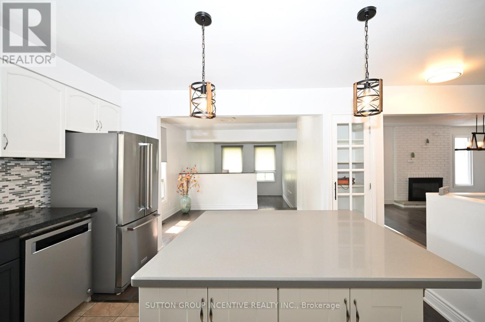 7 Huron Street Property Photo 13