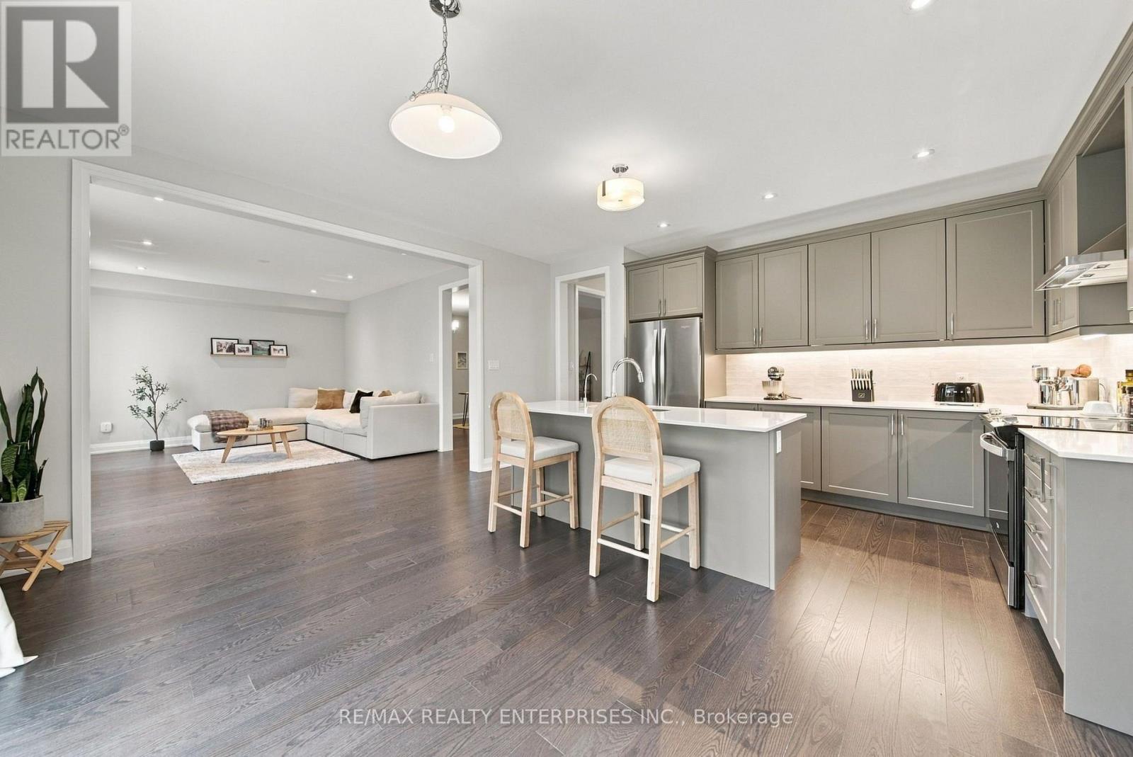 35 Sweet Cicely Street Property Photo 1
