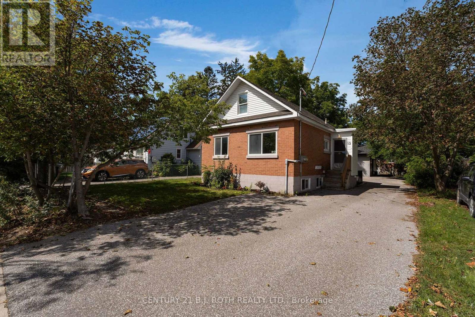 Units 1 + 2 + Coach House - 12 Dufferin Street Property Photo 1