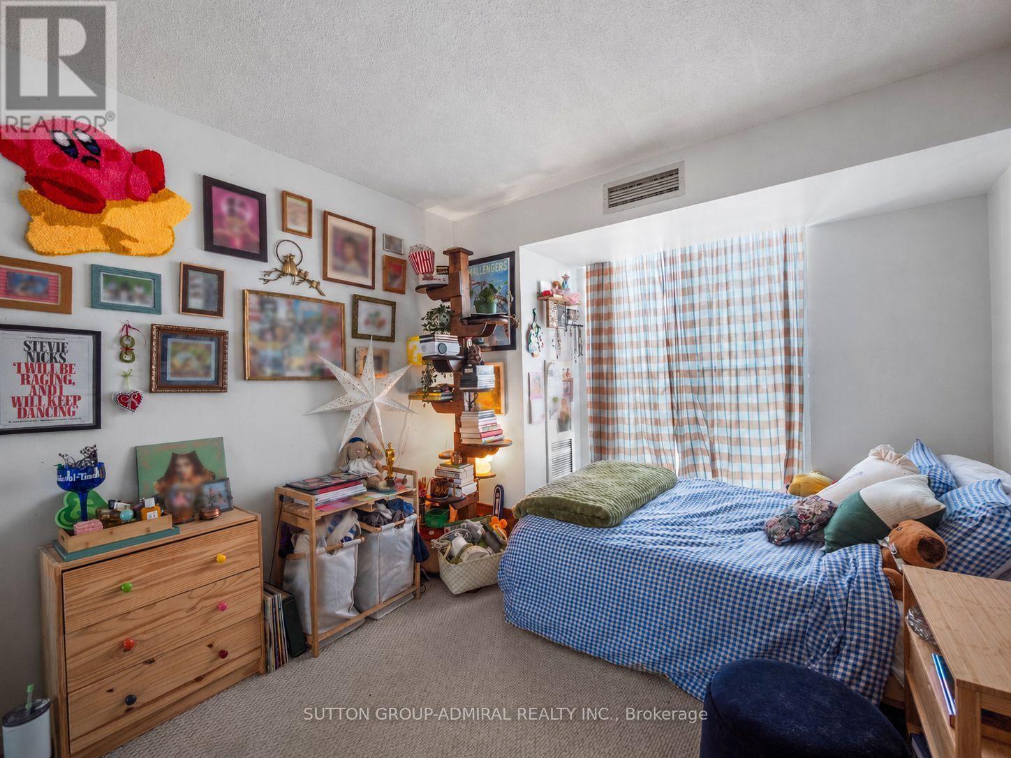902 - 150 Dunlop Street E Property Photo 12