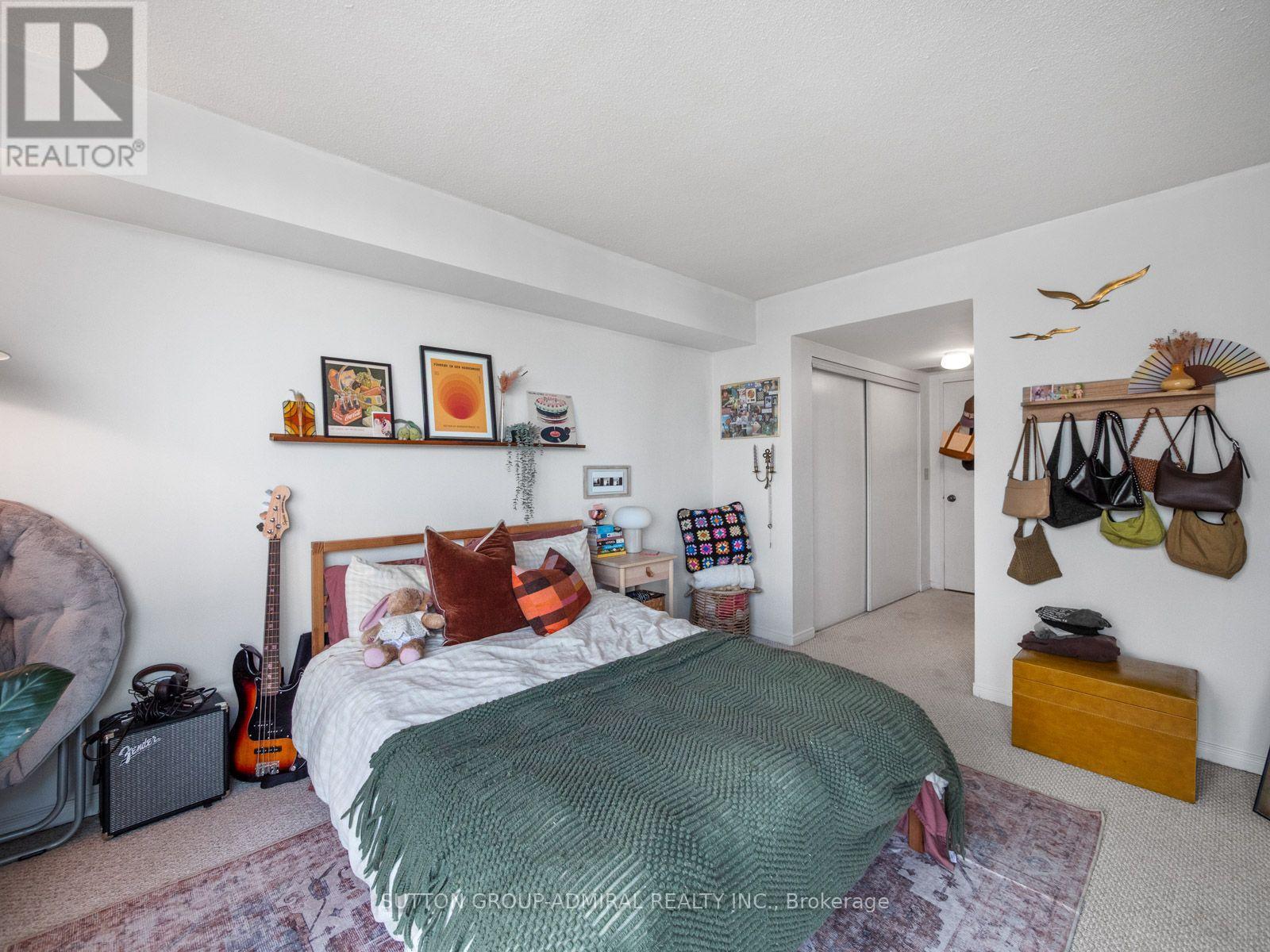 902 - 150 Dunlop Street E Property Photo 18