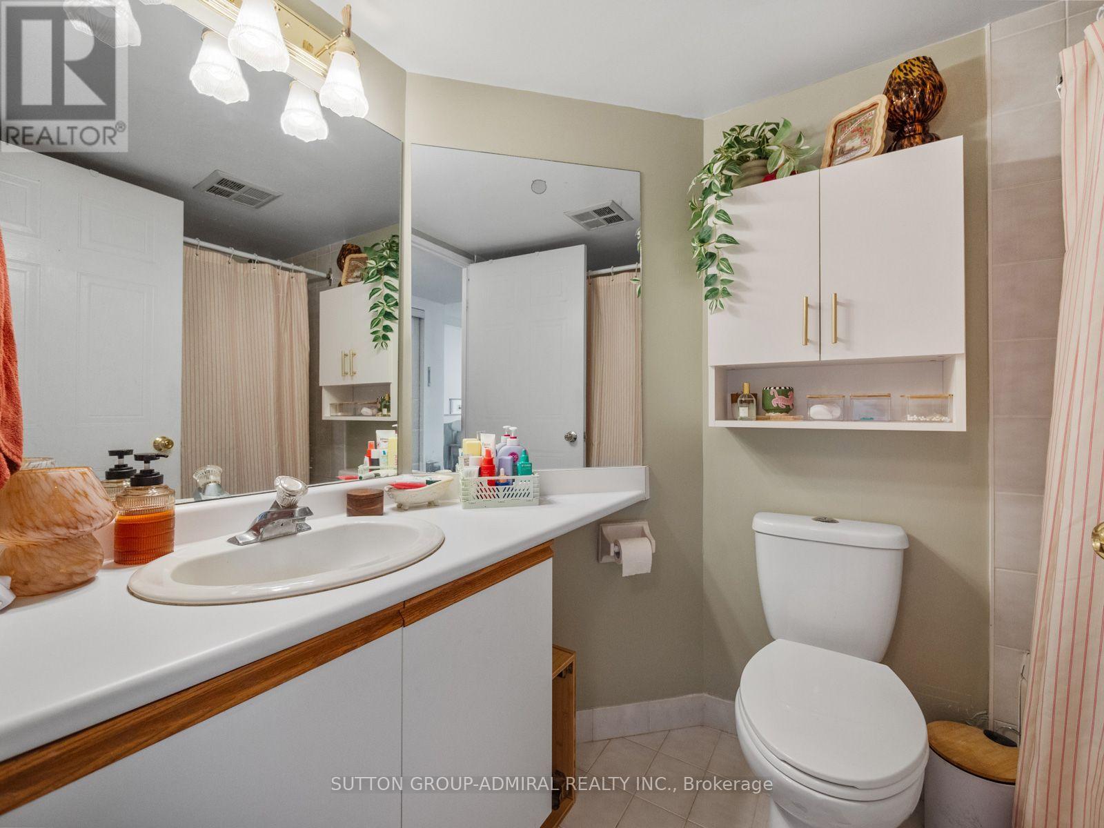 902 - 150 Dunlop Street E Property Photo 19