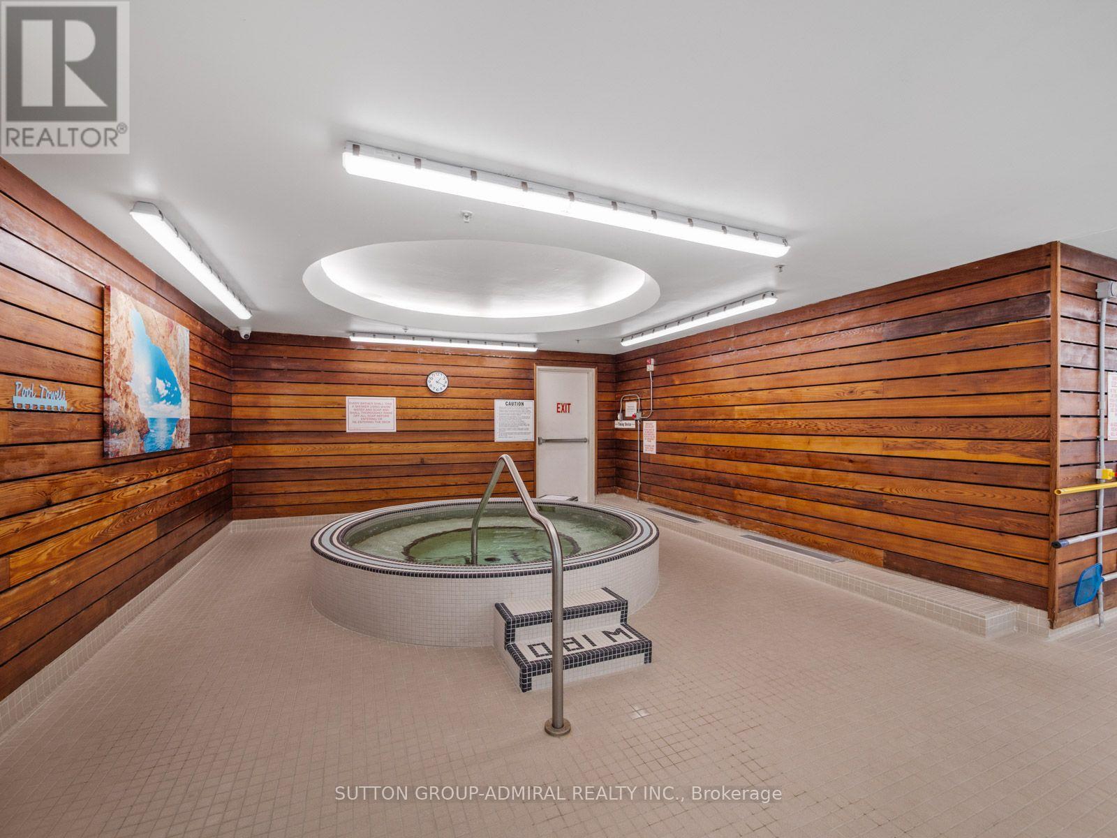 902 - 150 Dunlop Street E Property Photo 24