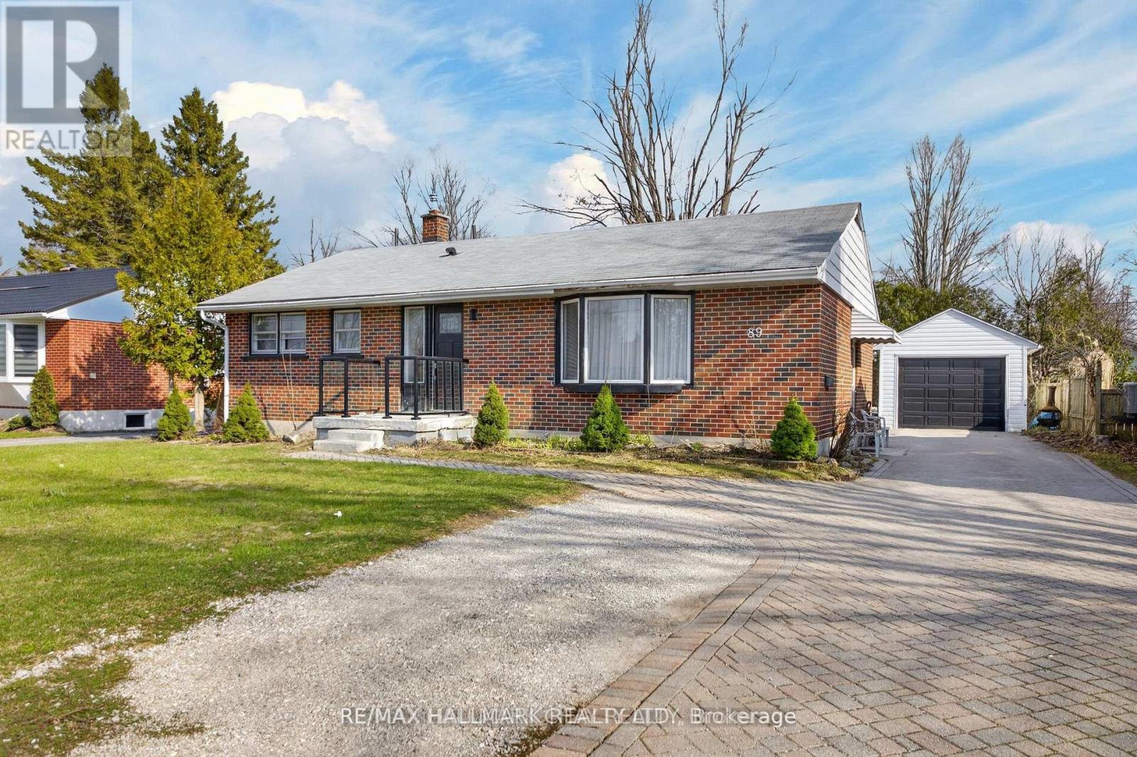 89 North (bsmnt) Street W Property Photo 1