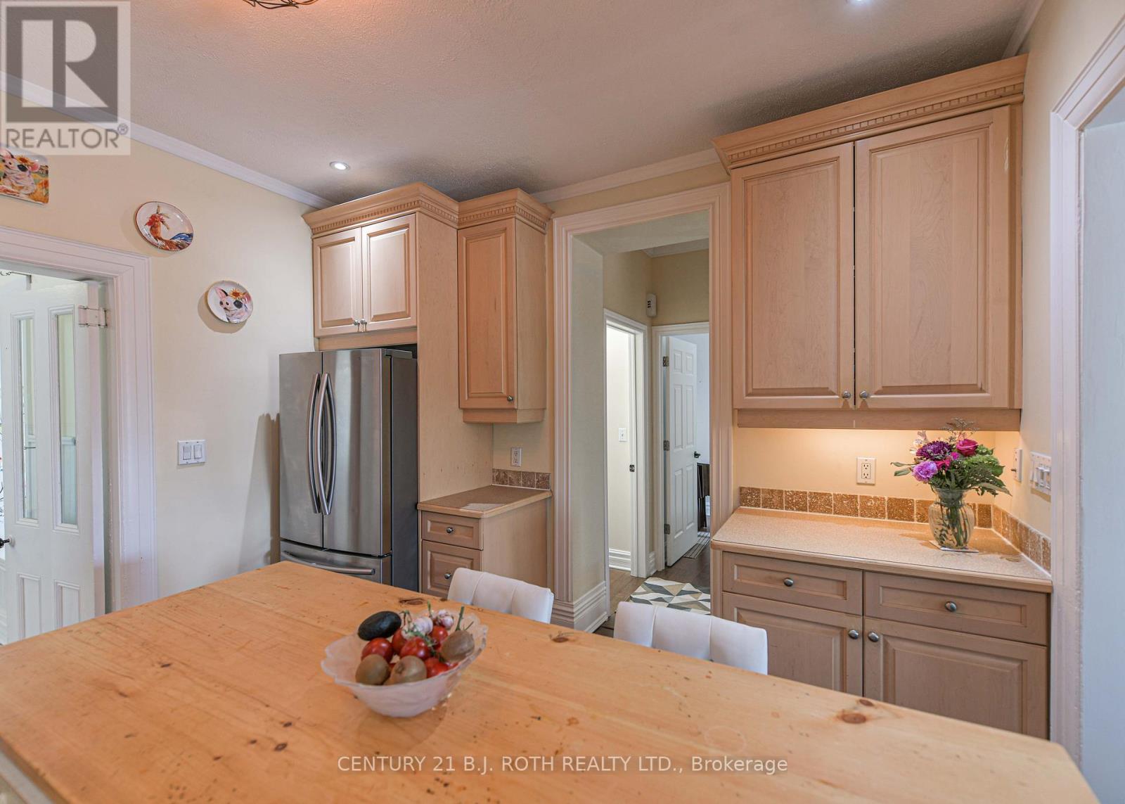 80 Coldwater Road W Property Photo 12