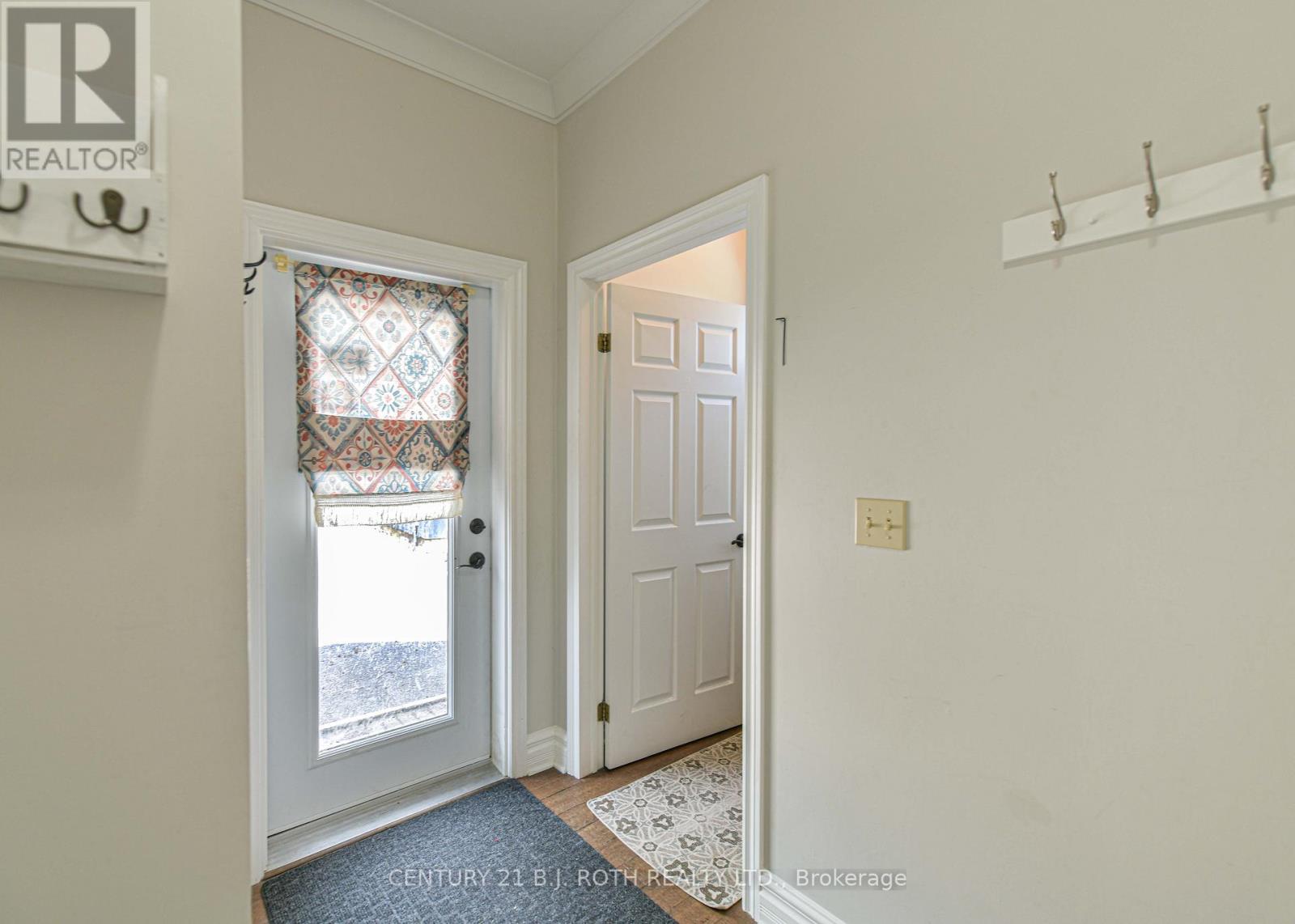 80 Coldwater Road W Property Photo 18