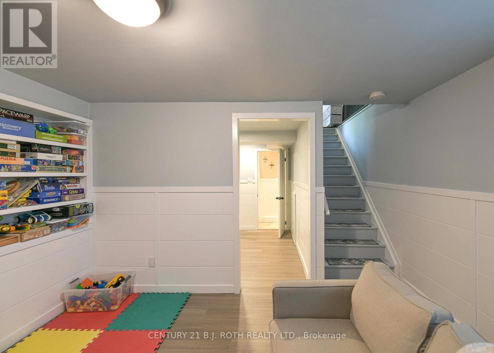 80 Coldwater Road W Property Photo 19