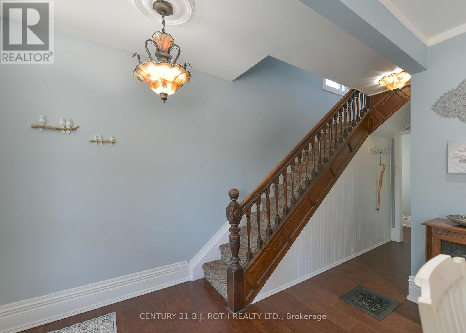 80 Coldwater Road W Property Photo 24