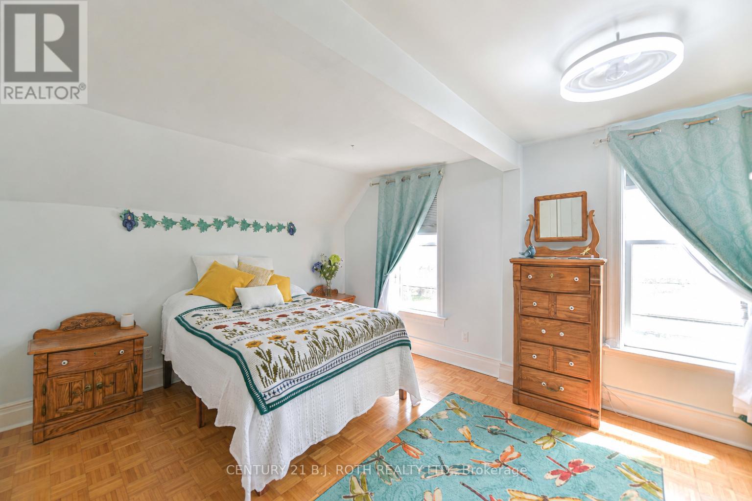 80 Coldwater Road W Property Photo 29