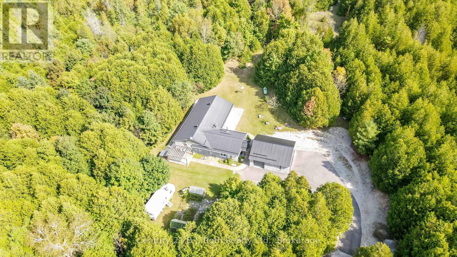 2709 Wainman Line Property Photo