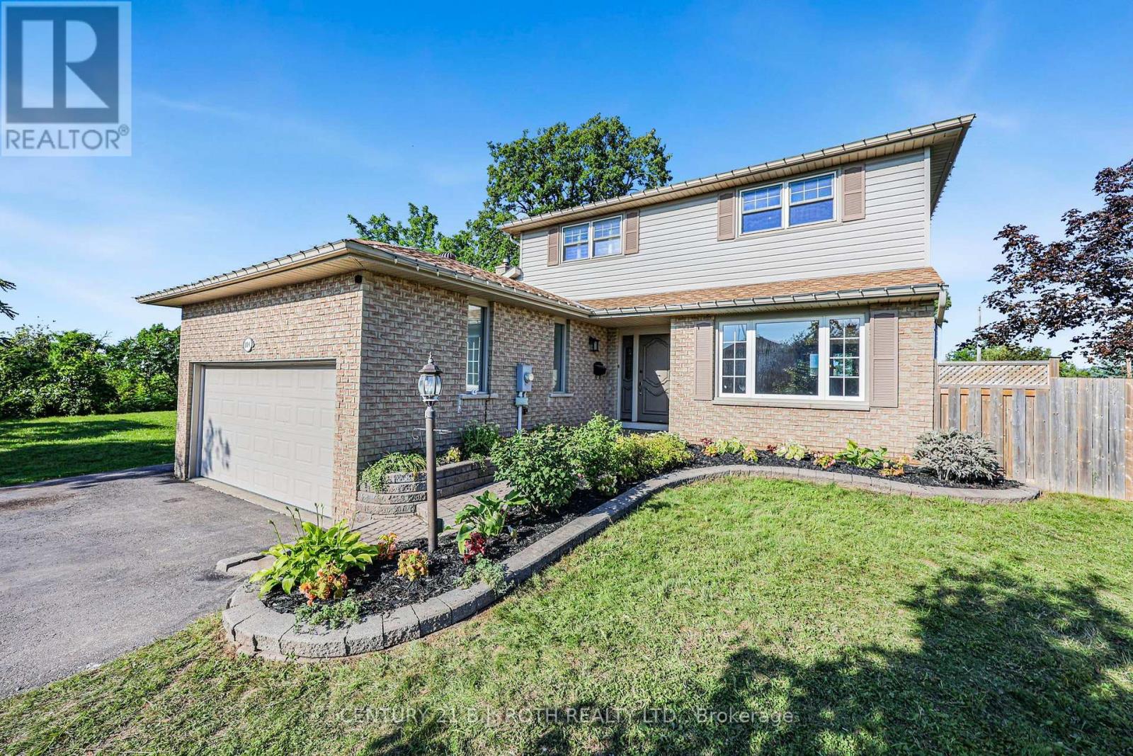 104 WOODSIDE DRIVE Property Photo 1