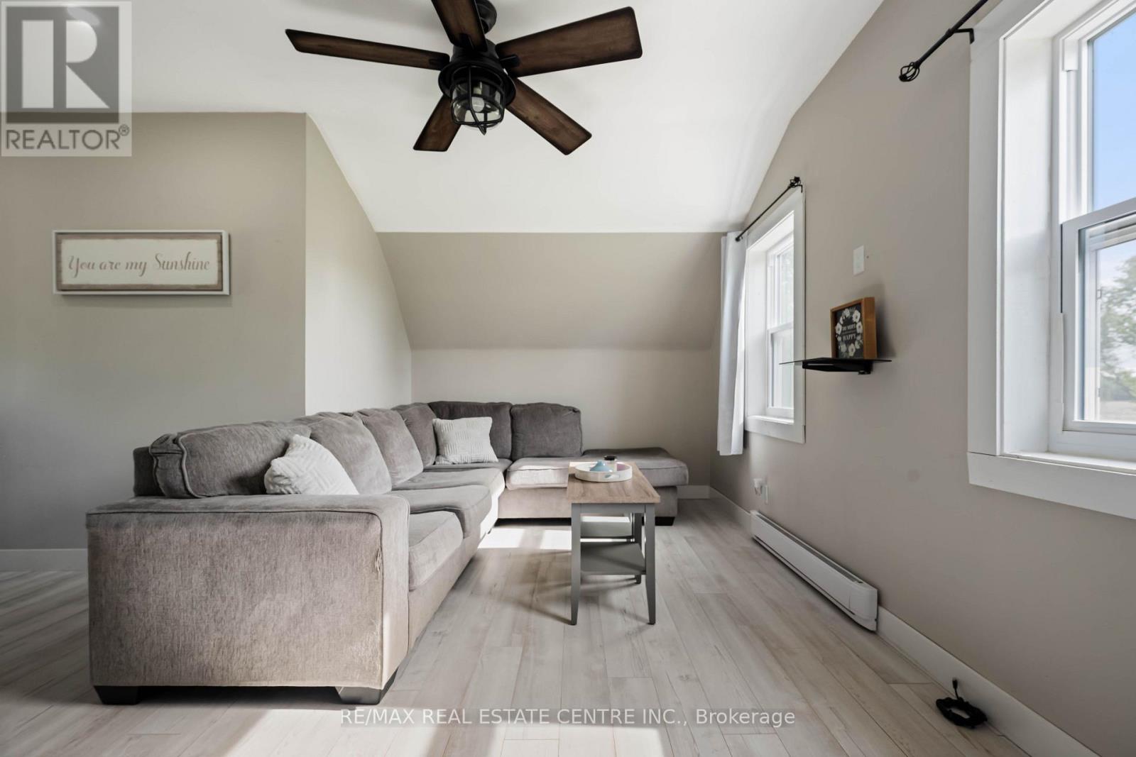 2570 Creemore Avenue Property Photo 38