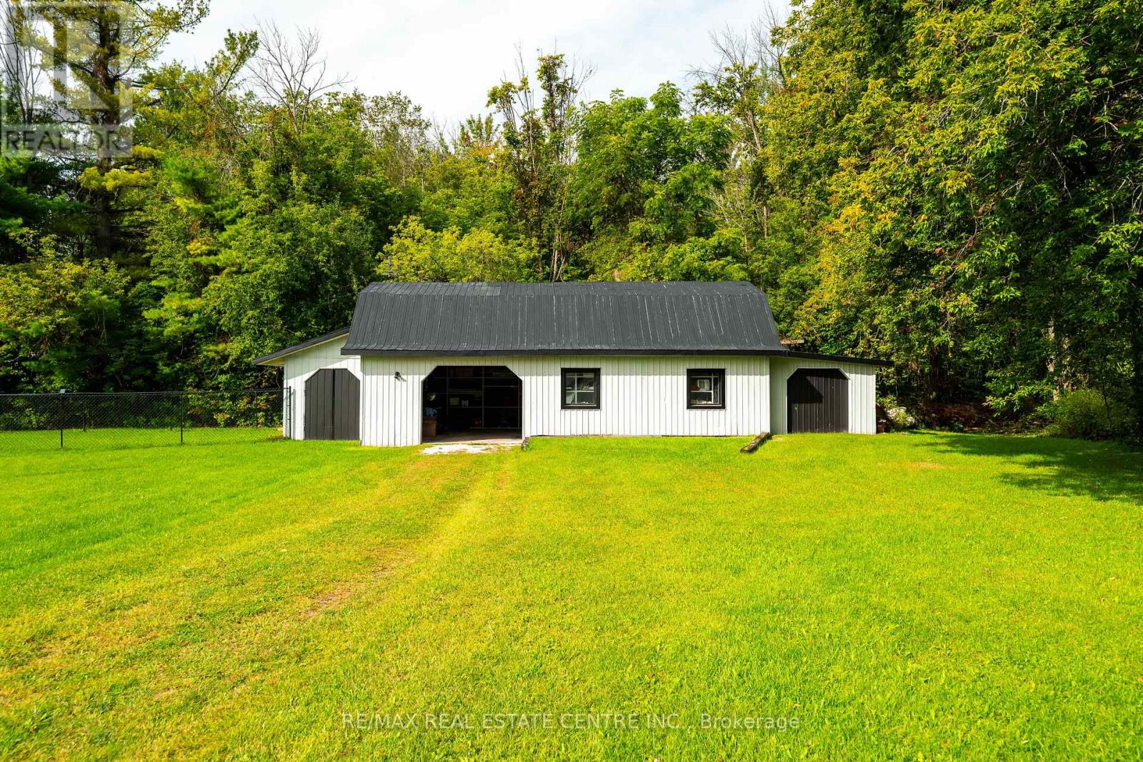 2570 Creemore Avenue Property Photo 44