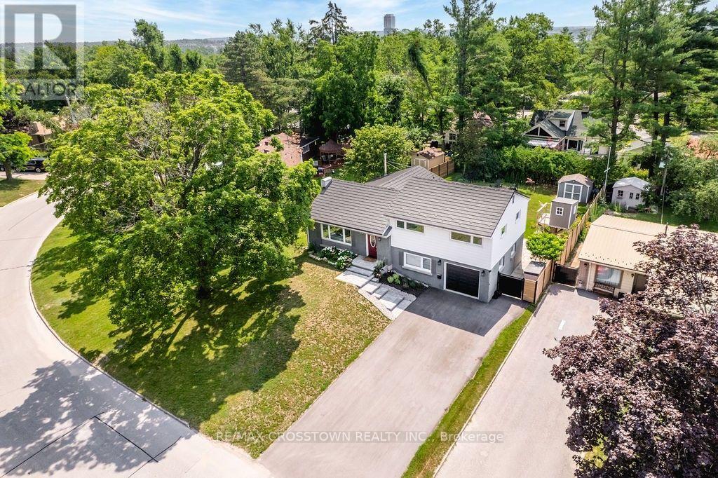 11 Castle Drive Property Photo 1