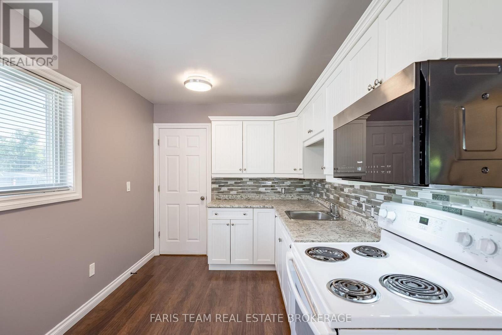 275 Gill Street Property Photo 20