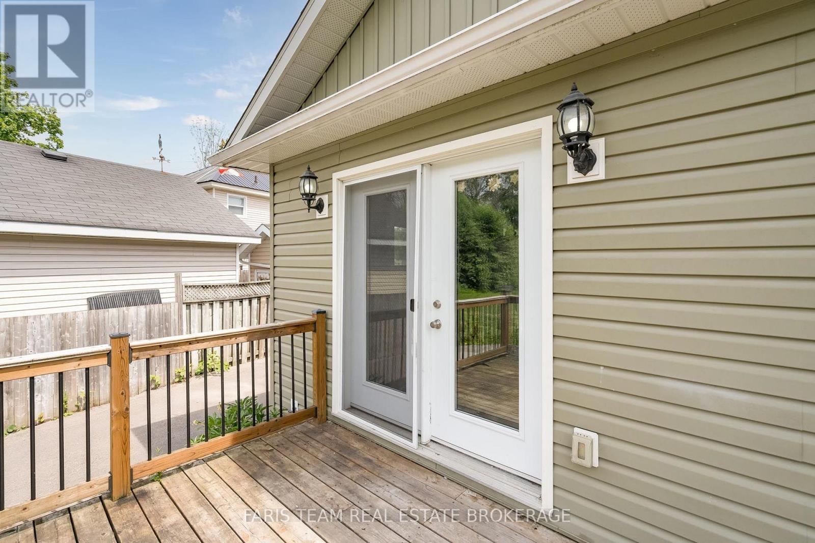 275 Gill Street Property Photo 30