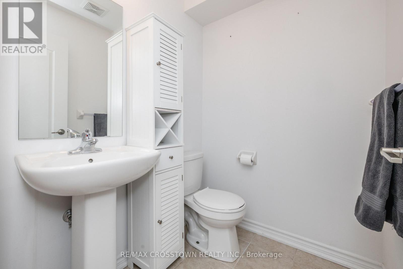 2 - 43 Madelaine Drive Property Photo 22
