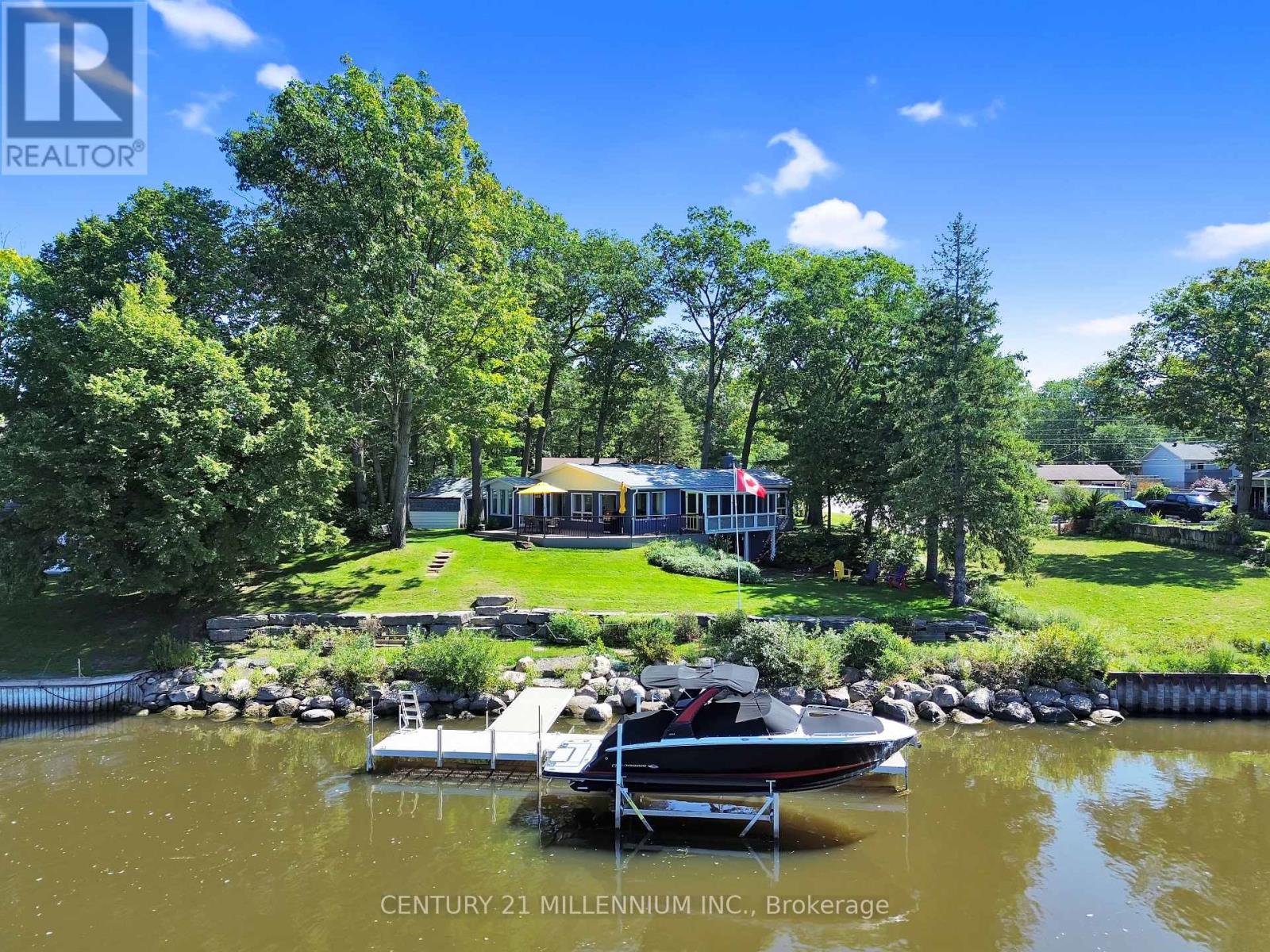 68 Edgewater Road Property Photo 1