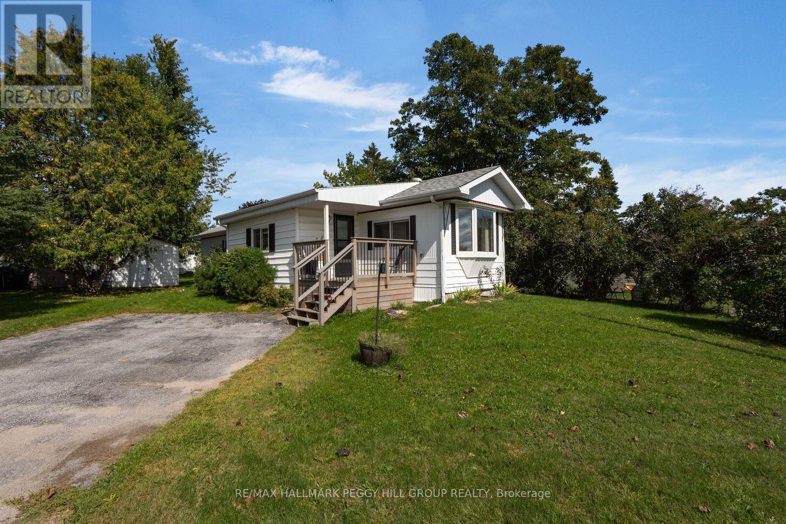 17 BALANTRAE DRIVE Property Photo 1