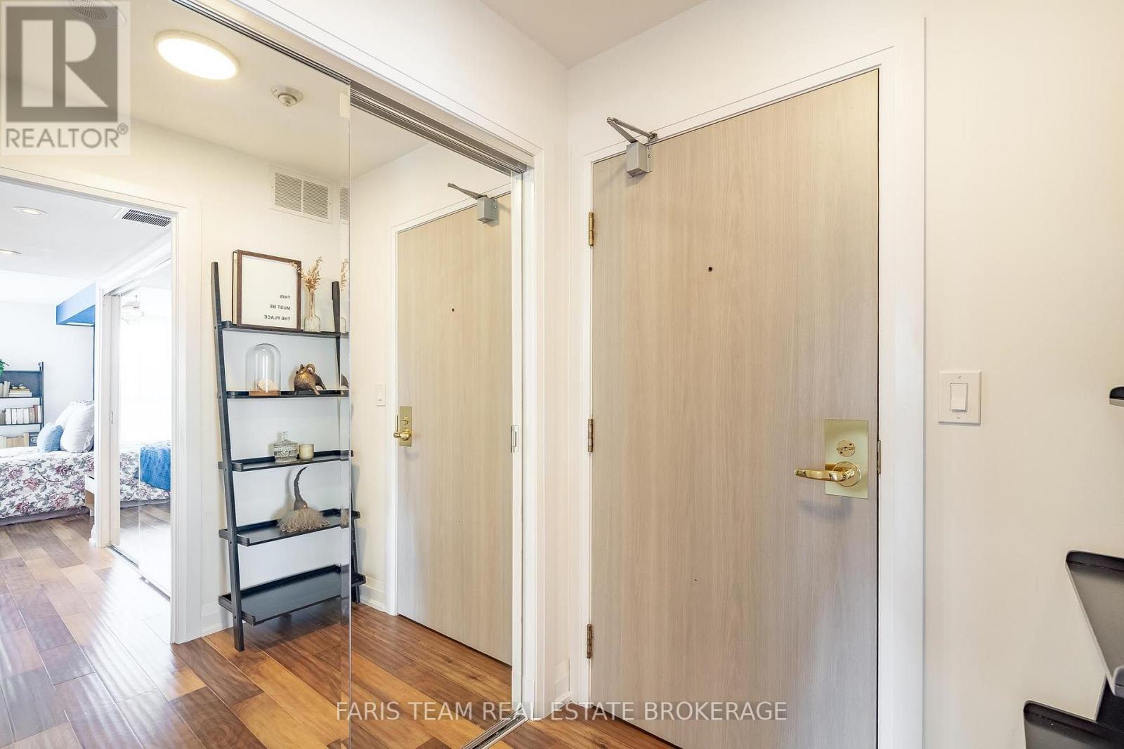 1011 - 150 Dunlop Street E Property Photo 3