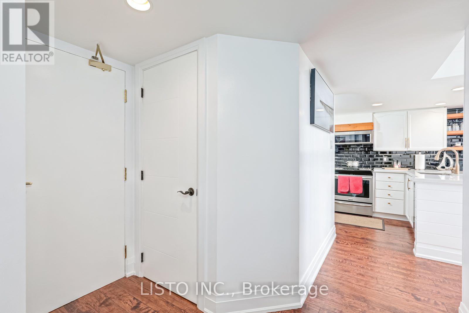 905 - 24 Ramblings Way Property Photo 7