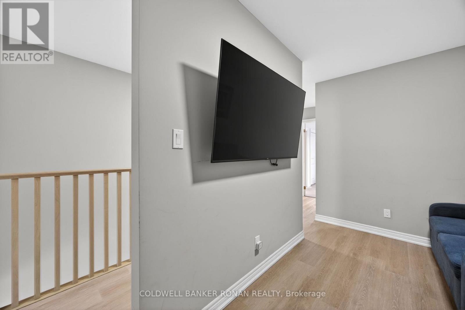 13 Winters Crescent Property Photo 24