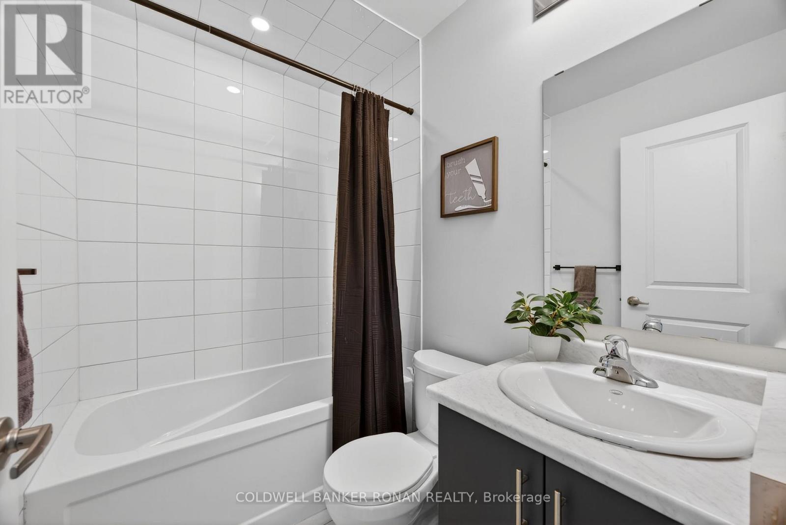 13 Winters Crescent Property Photo 28