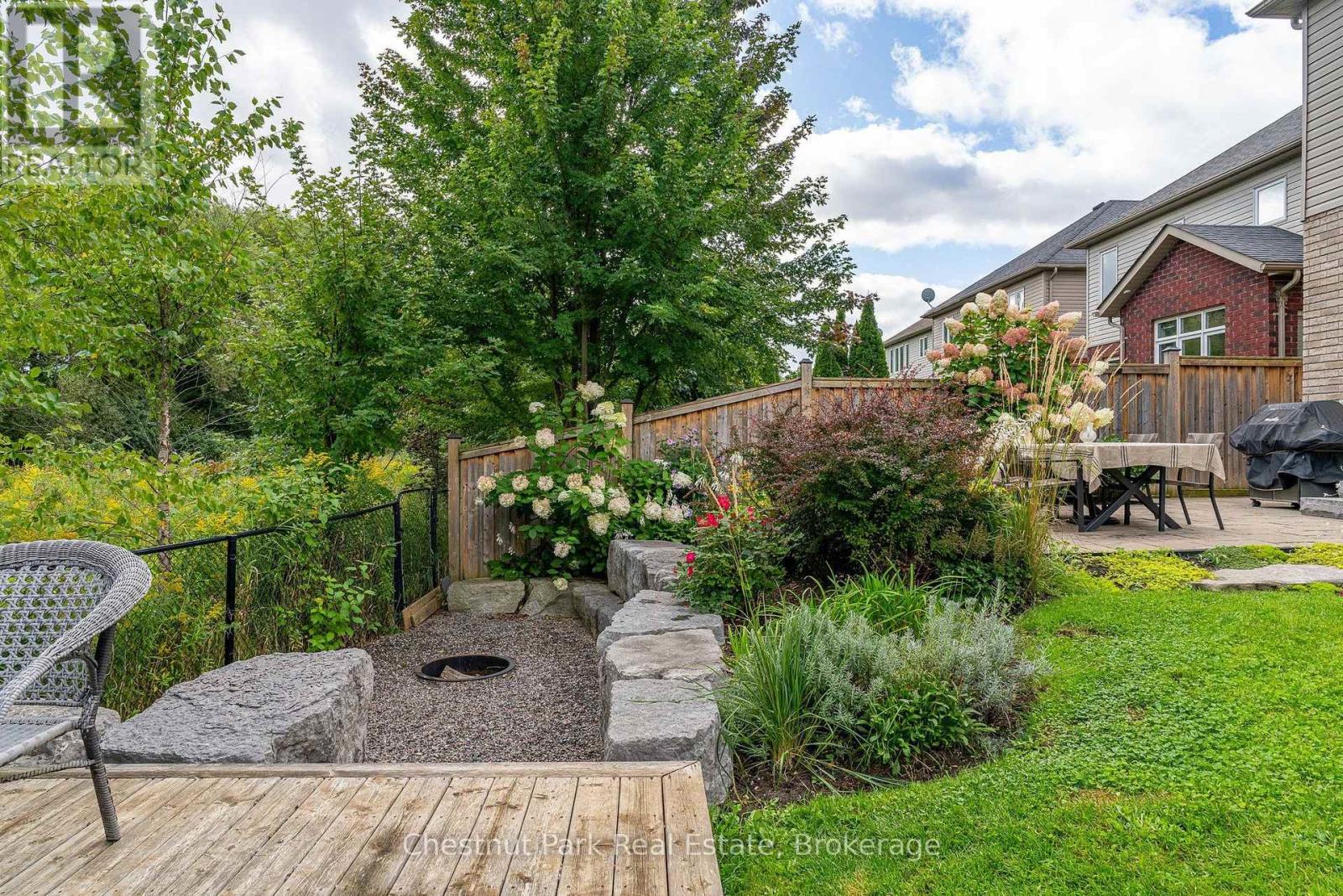 35 Kayla Crescent Property Photo 7
