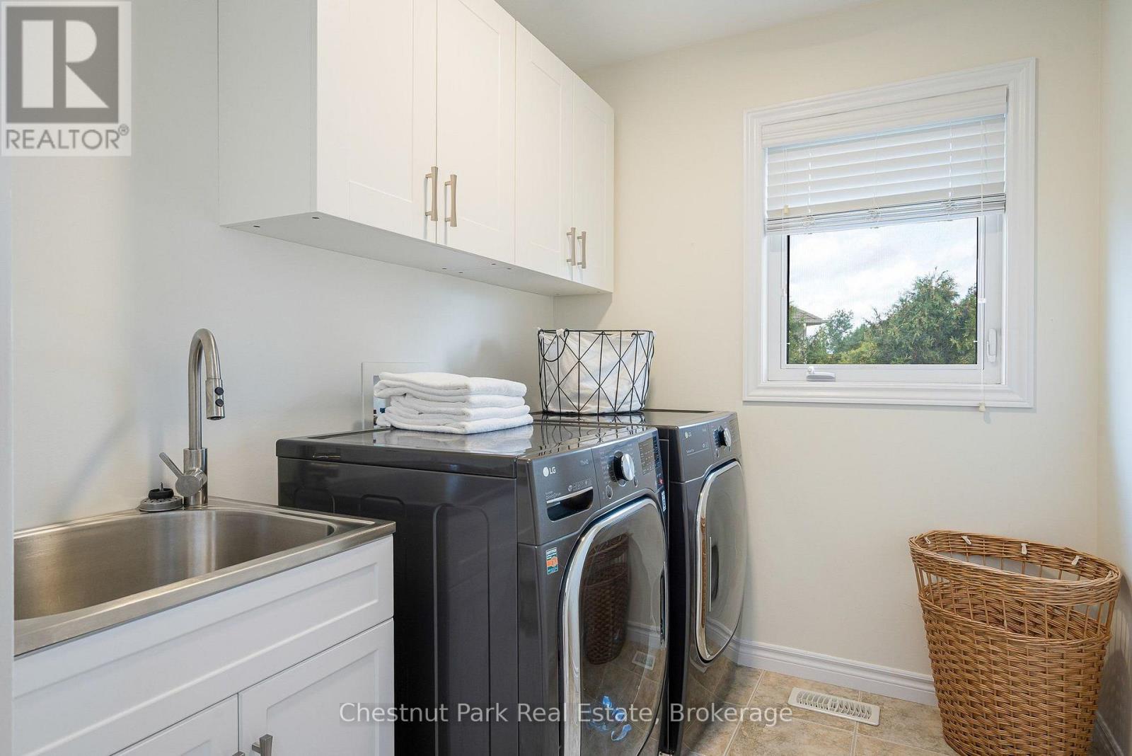 35 Kayla Crescent Property Photo 33