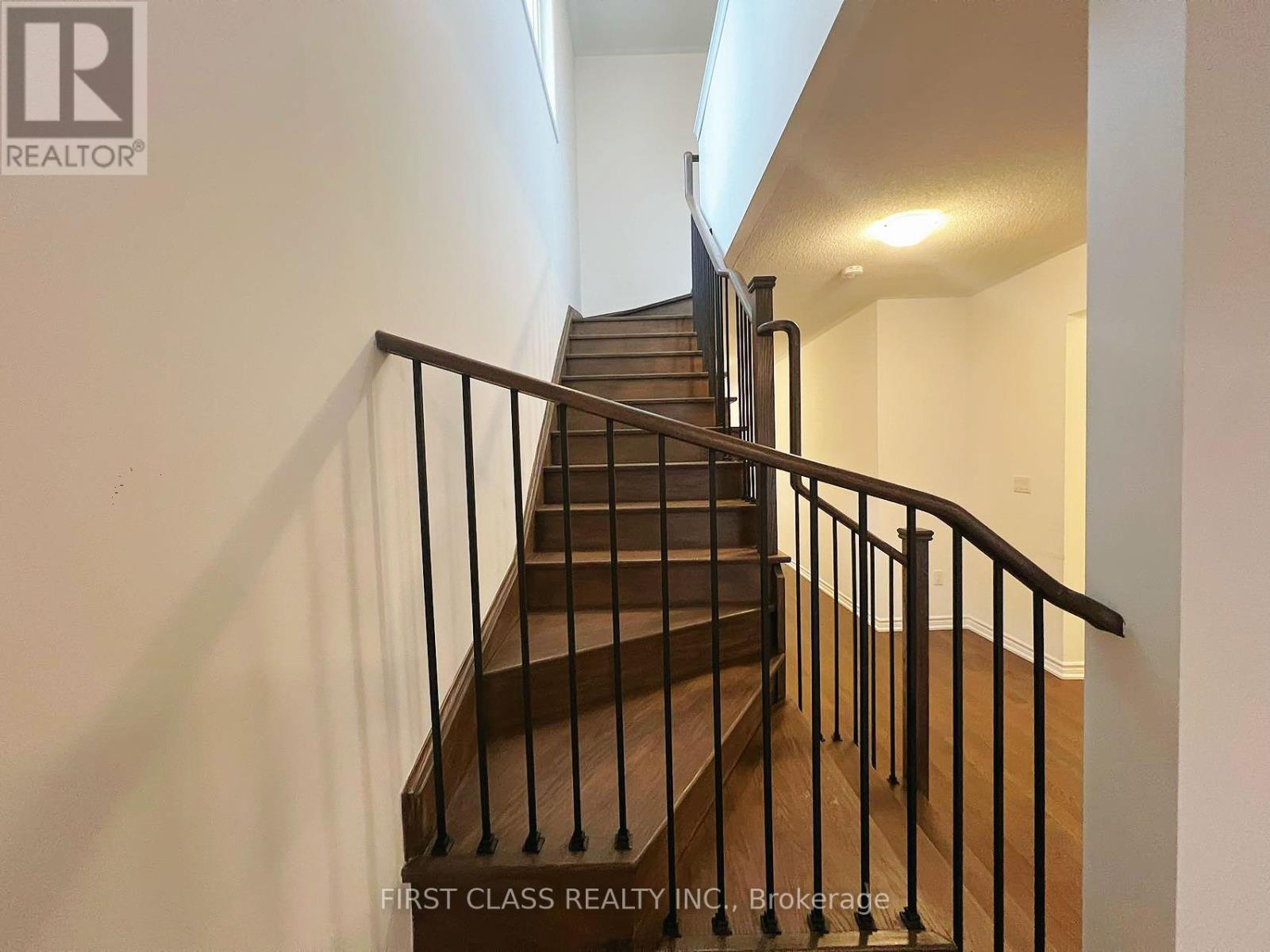 55 Wheatfield Road Property Photo 8