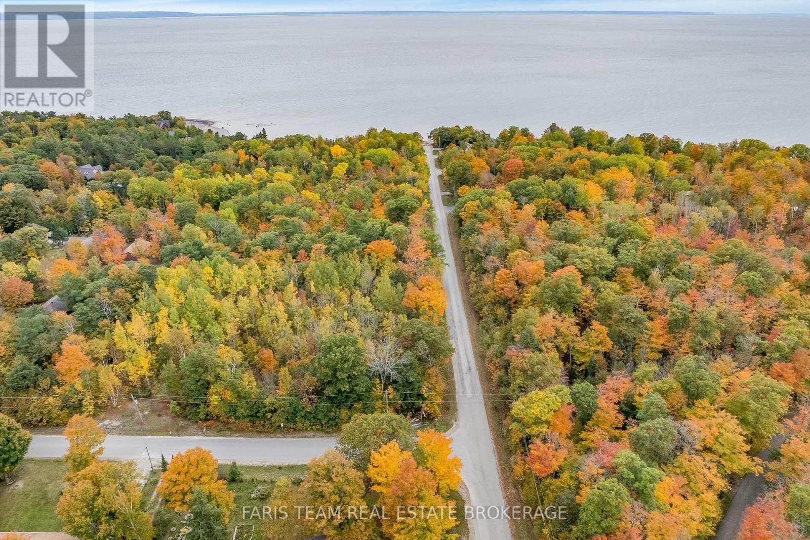 Block C Part 3 Tiny Beaches Road N Property Photo 3