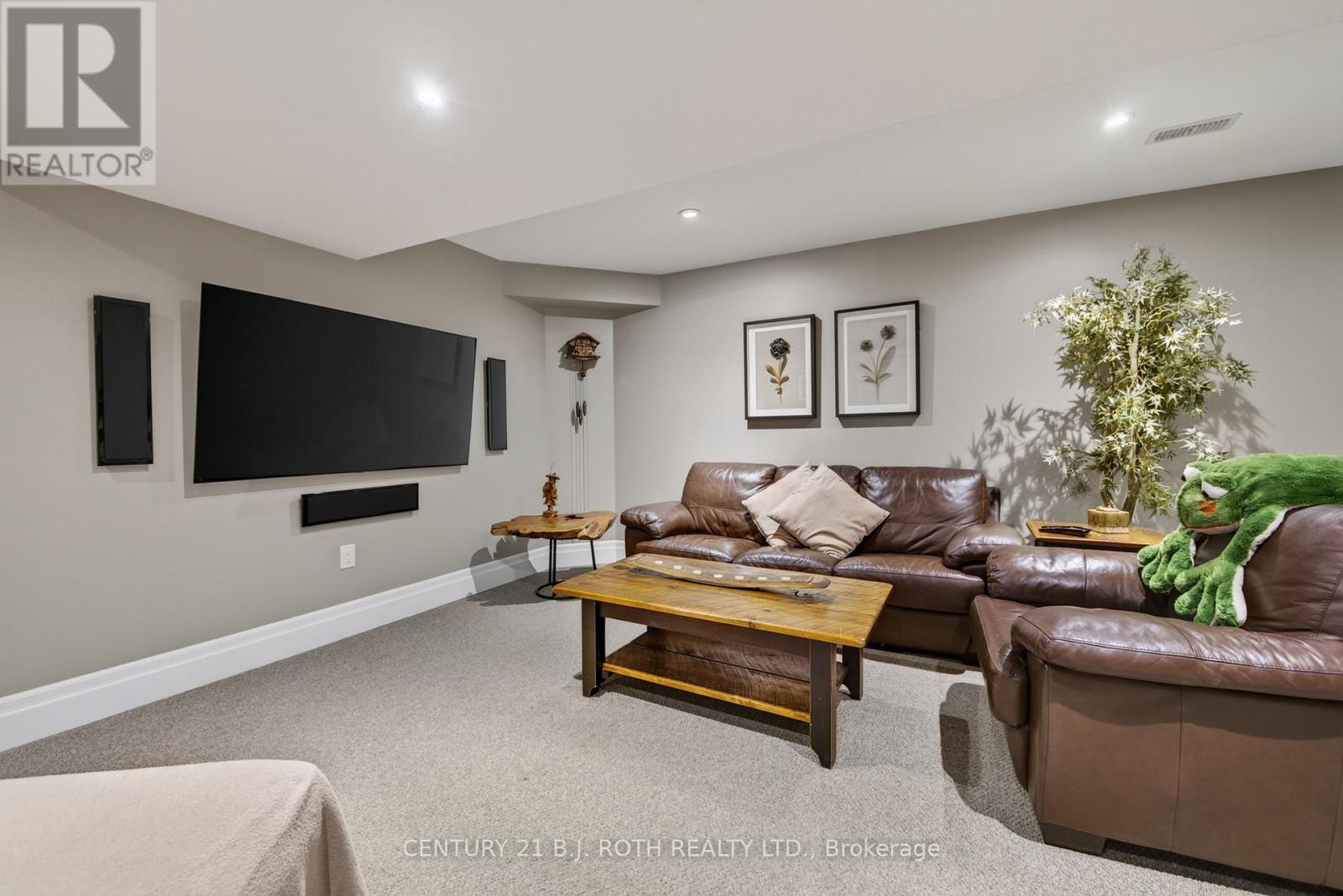 3306 Summerhill Way Property Photo 35