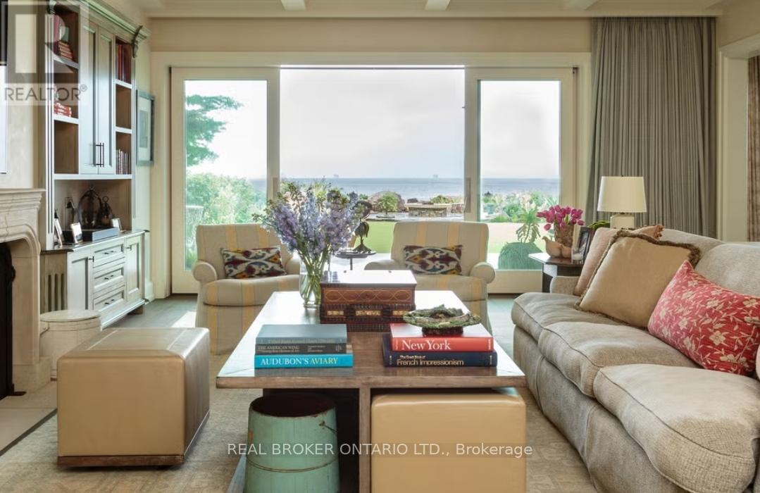Hemlock Avenue Property Photo 19