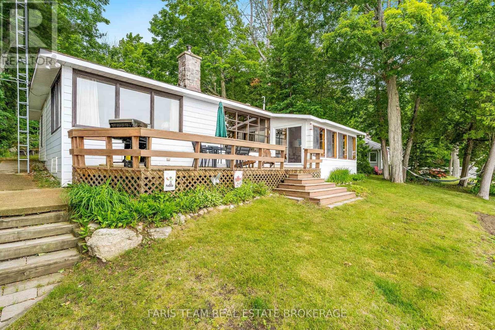 1697 Champlain Road Property Photo 20
