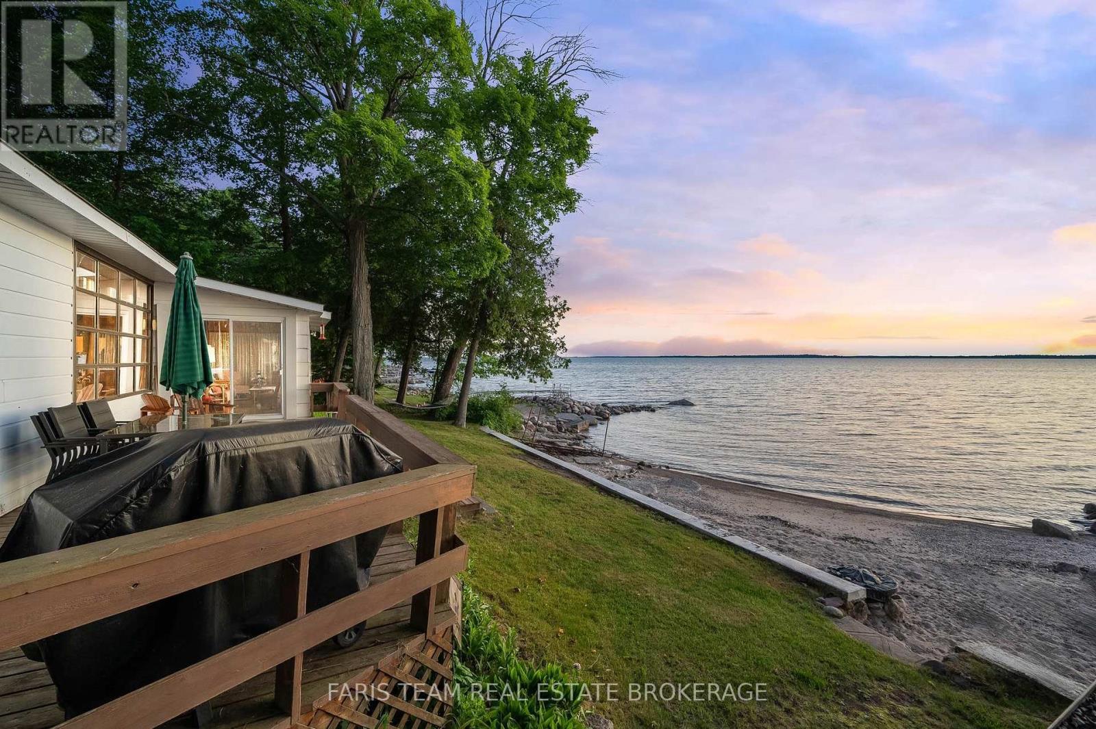 1697 Champlain Road Property Photo 26