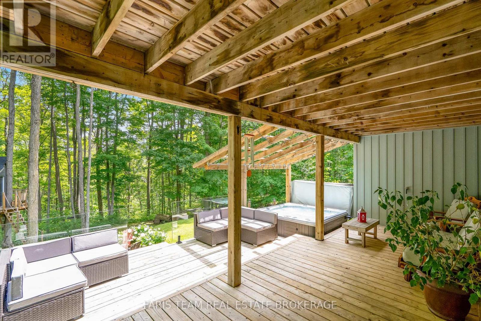 11 Snowshoe Trail Property Photo 37