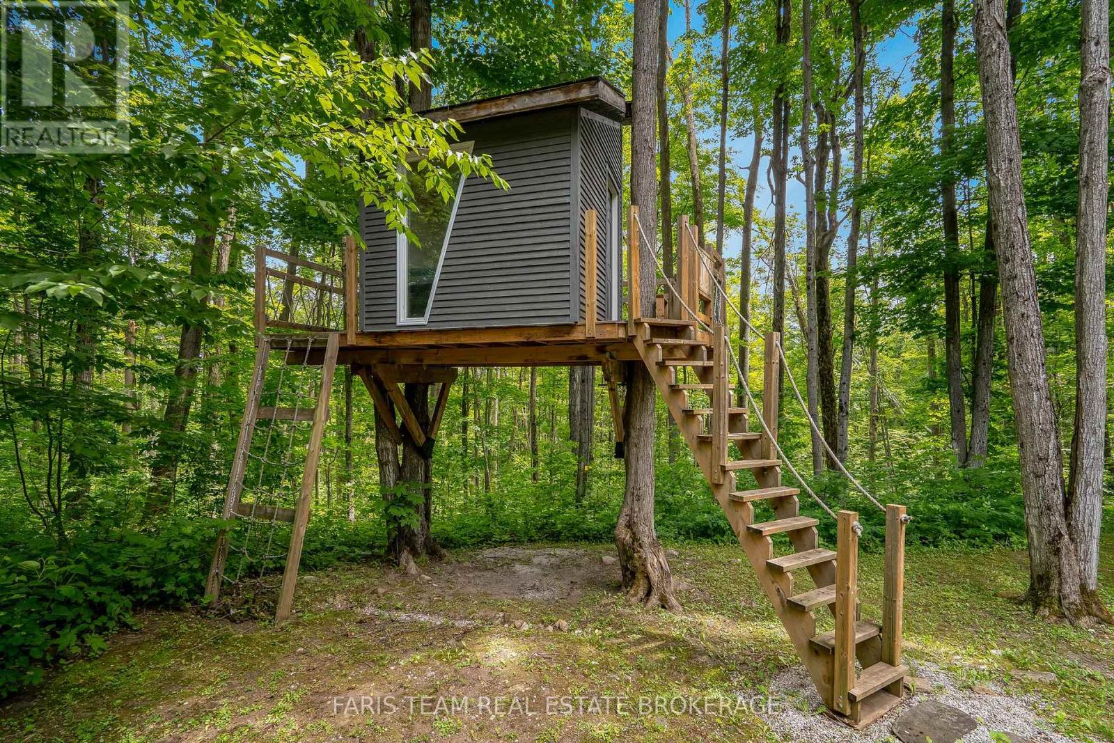 11 Snowshoe Trail Property Photo 42