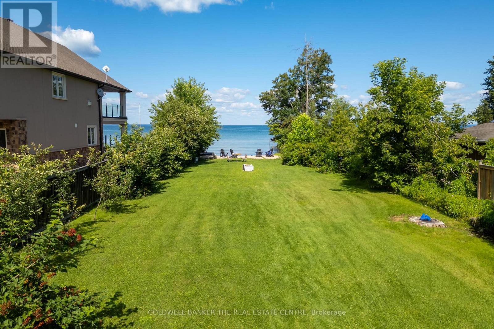 224 Lakeshore Road E Property Photo 41